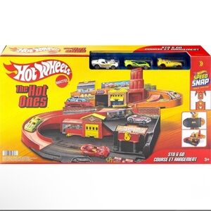 Hot Wheels Sto & Go Playset with Cars